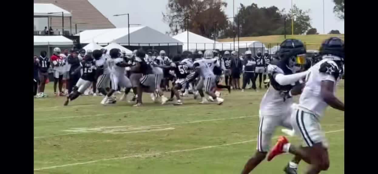 Cover for Dak Prescott launches a deep TD to George Pickens! Cowboys fans, you’ve got to see this 💥🏈 #Cowboys #NFL #Touchdown