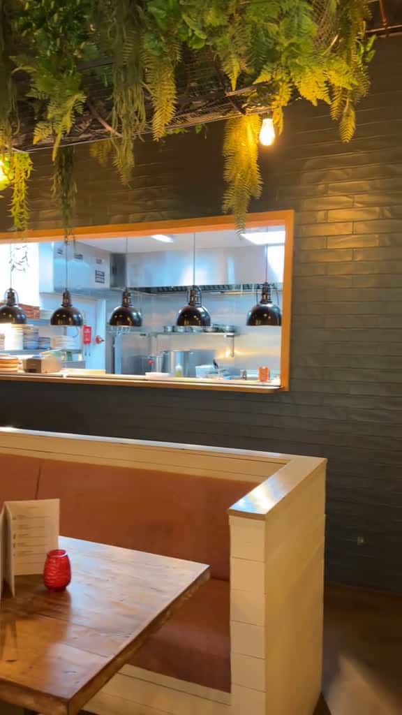 Cover for THE BUBBLE ROOM The new Sale neighbourhood bar and restaurant is now open WHAT TO EXPECT A 30304 #shortvideos