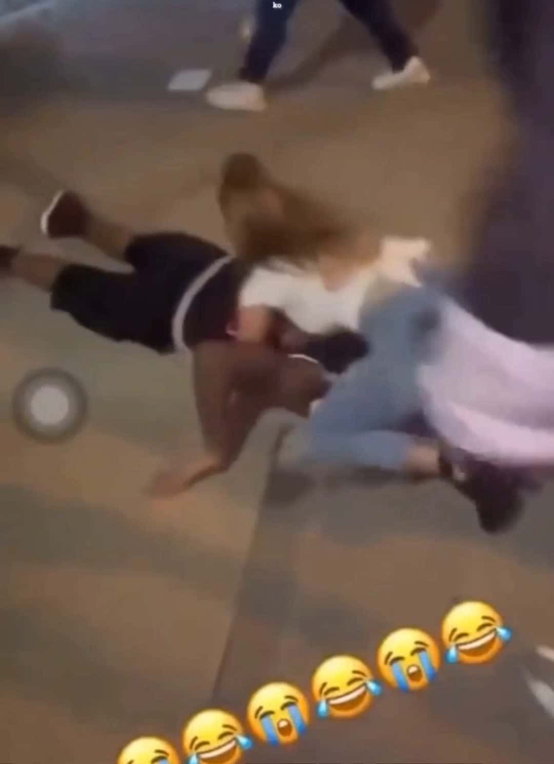 Cover for They knocked him out then his girl😳, thoughts?👇🏽💭 Follow like and share for more🙏🏽#scoopz #scoopzreels #shortvideos #knockout #caughtoncamera #shortvideos #shortvideosscoopz #fyp #foryou #foryoupage #lifedrama 