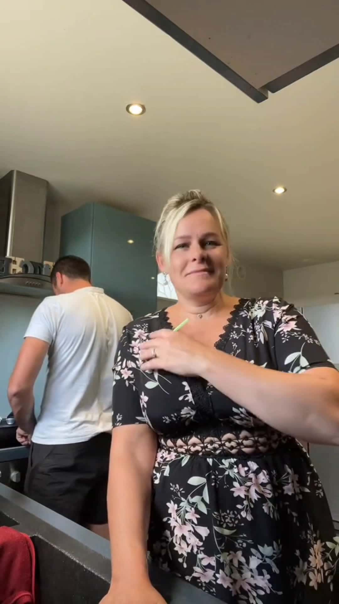 Cover for Je le prank avec une paille !🤣🤣