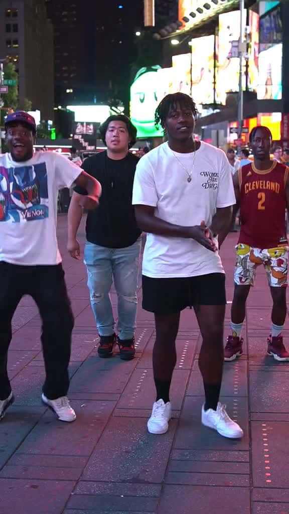 Cover for Moving at the speed of light almightyarcher 61835 #nicevideo
