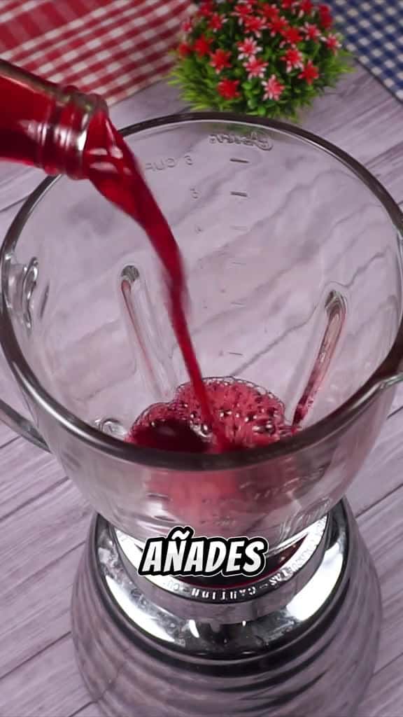 Cover for Ingredientes 400ml de vino tinto 1 lata de leche condensada 200g de crema de leche 12g de 67838 #america