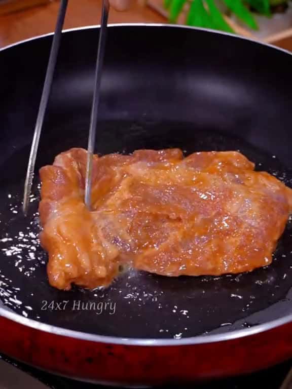 Cover for Ingredients Pork plum meat about 500 grams or 1.1 pounds Ginger Green Onion Rice  39911 #american