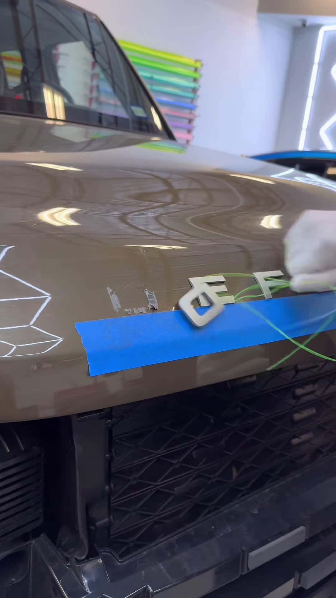 Cover for Car wrapping the Defender using a Matte Blue car wrap 🔥✨ the step by step process from removing the emblems, the prep work and then the installation. The satisfying process with ASMR vibes 💪 This car wrap color is nice as it has a shifting look. It fit really well on this vehicle.  I also teach car wrapping at my facility in Houston! You can learn how ro wrap cars in person or view our instructional videos 🤝👨‍🏫 #CarTok #tiktokautocampaign #carwrapping #carmods #satisfying