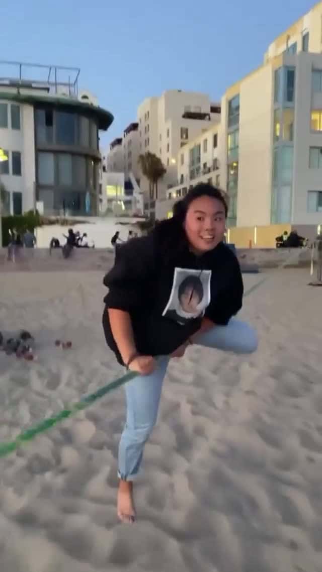 Cover for #CaughtOnCamera She made it look easy (via @yehslacks) 