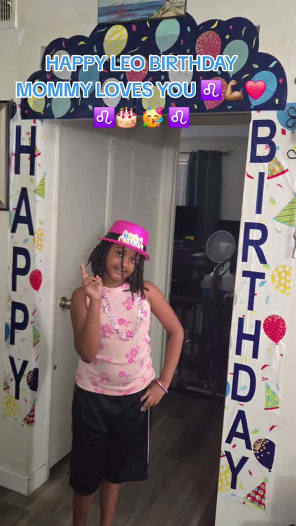 Cover for birthday money sent here.... $ViiLuv cashapp..... big 10... mommy homemade oreo cheesecake ♌️💪🏽❤️♌️💪🏽❤️💯🎂🥳 created by GODDESS1 with Akon’s Akon's Beautiful Day