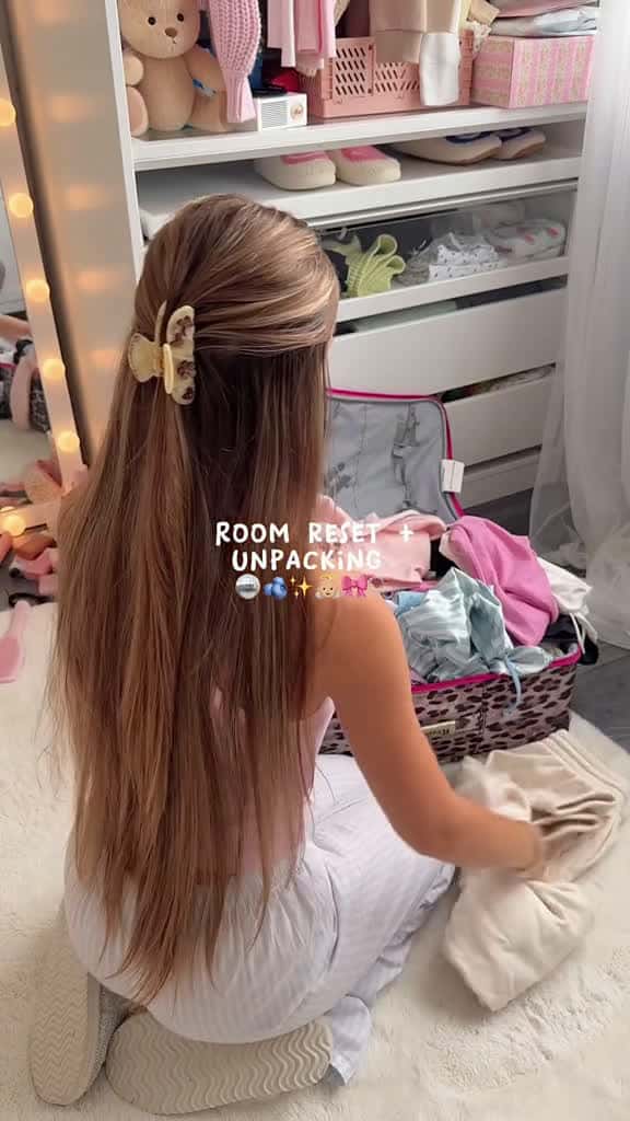 Cover for Doing an wardrobe refresh next video room reset clean aesthetic pinterest inspo V 00800 #trend