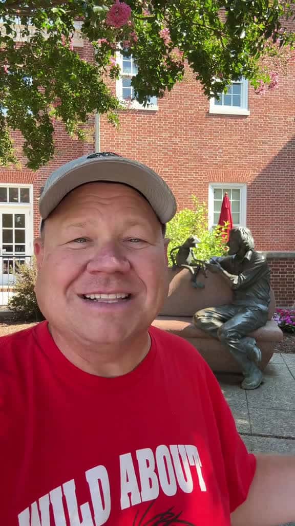 Cover for Visiting Jim Henson and Kermit the Frog at University of Maryland College Park campus @Terrapins #maryland #jimhenson #kermit #kermitthefrog #muppets #umd #terps #universityofmaryland #coastershauntsdarkrides  created by coaste...