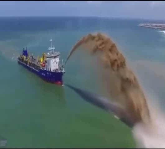 Cover for Watch how incredible man-made islands come to life! 🌊🏝️ #Engineering #AmazingBuilds #Science