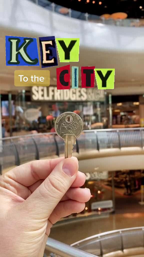 Cover for The Key to the city is free to pick up from Birmingham New Street Station and has 21 parti 51461 #trend