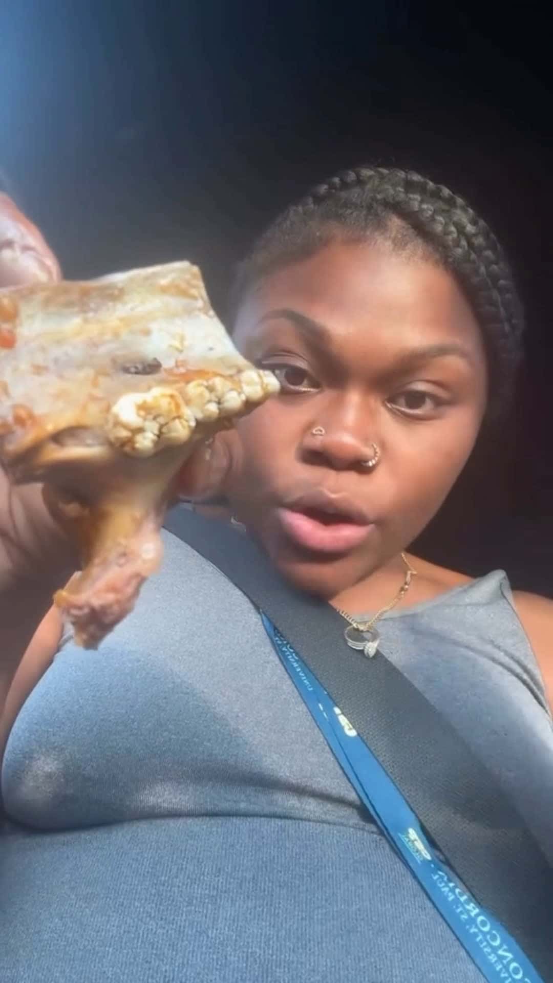 Cover for She ordered food and finds out 🤯  #food  #crazy  #lifedrama #FirstVideoChallenge