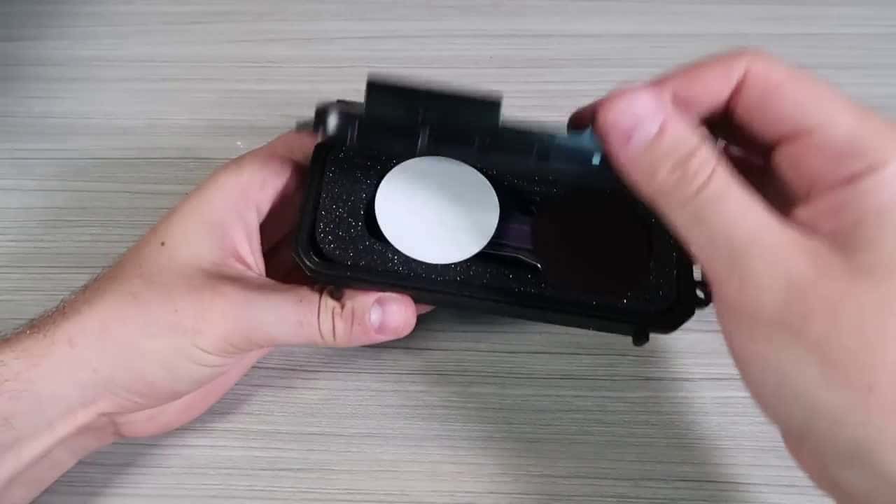 Cover for Magnetic Folding Knife You Don't Want to Miss