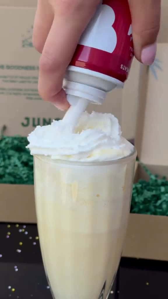 Cover for Perfect treat who would try this healthytreats float treat bamboowater 52950 #trend