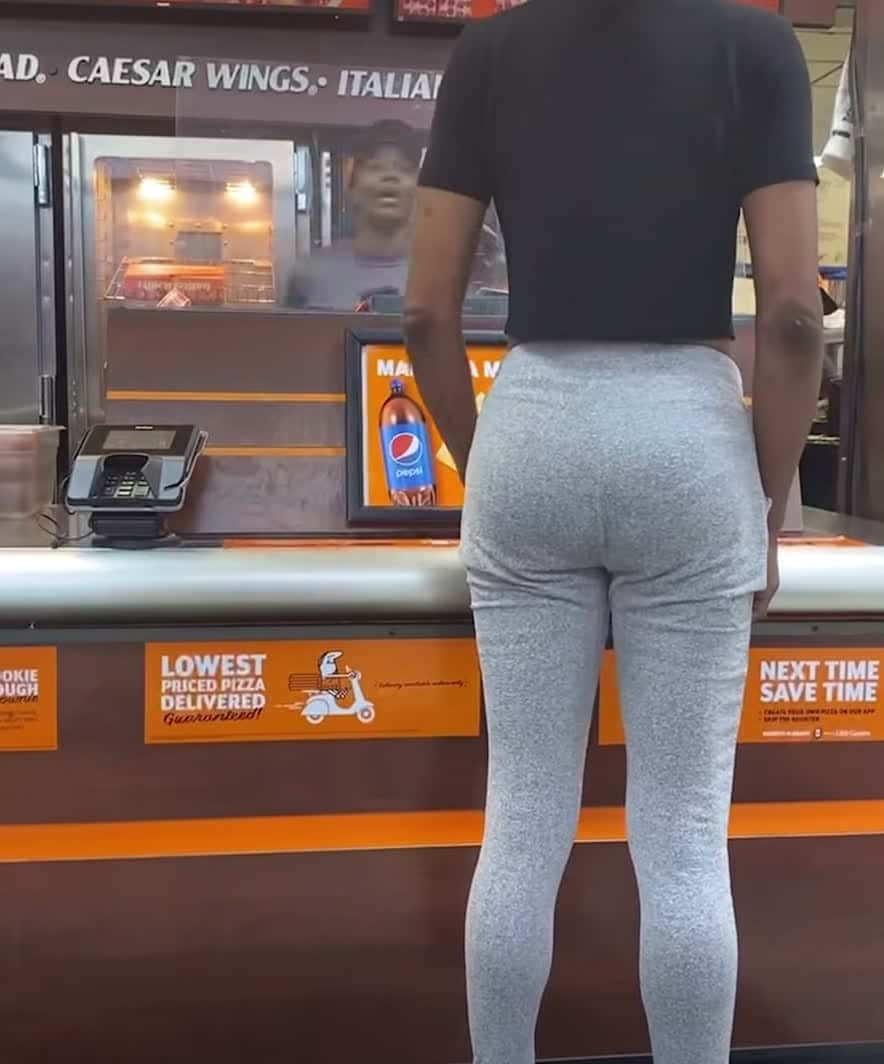 Cover for Not over a Popeyes biscuit 🤦🏾‍♂️ #hood #hoodlife #bodycam #fight #fights #gun #guns #gunplay