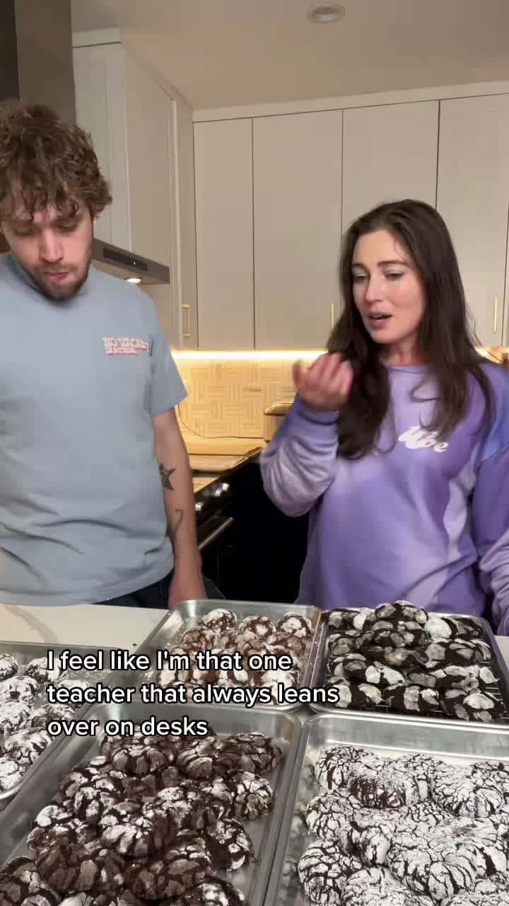 Cover for Day 4 of our 12 days of holiday cookies showdown! Today we’re making ✨chocolate crinkle cookies✨  1.  SALLY’S Baking Addiction - Double Chocolate Crinkle Cookies 2. Epicurious - Chocolate Hazelnut Crinkle Cookies 3. My Darling Vegan - Chocolate Peppermint Crinkle Cookies  4. Bakerita - Gluten-free Chocolate Fudge Crinkle Cookies 5. America’s Test Kitchen - Chocolate Crinkle Cookies #crinklecookies #holiday #holidaycookies