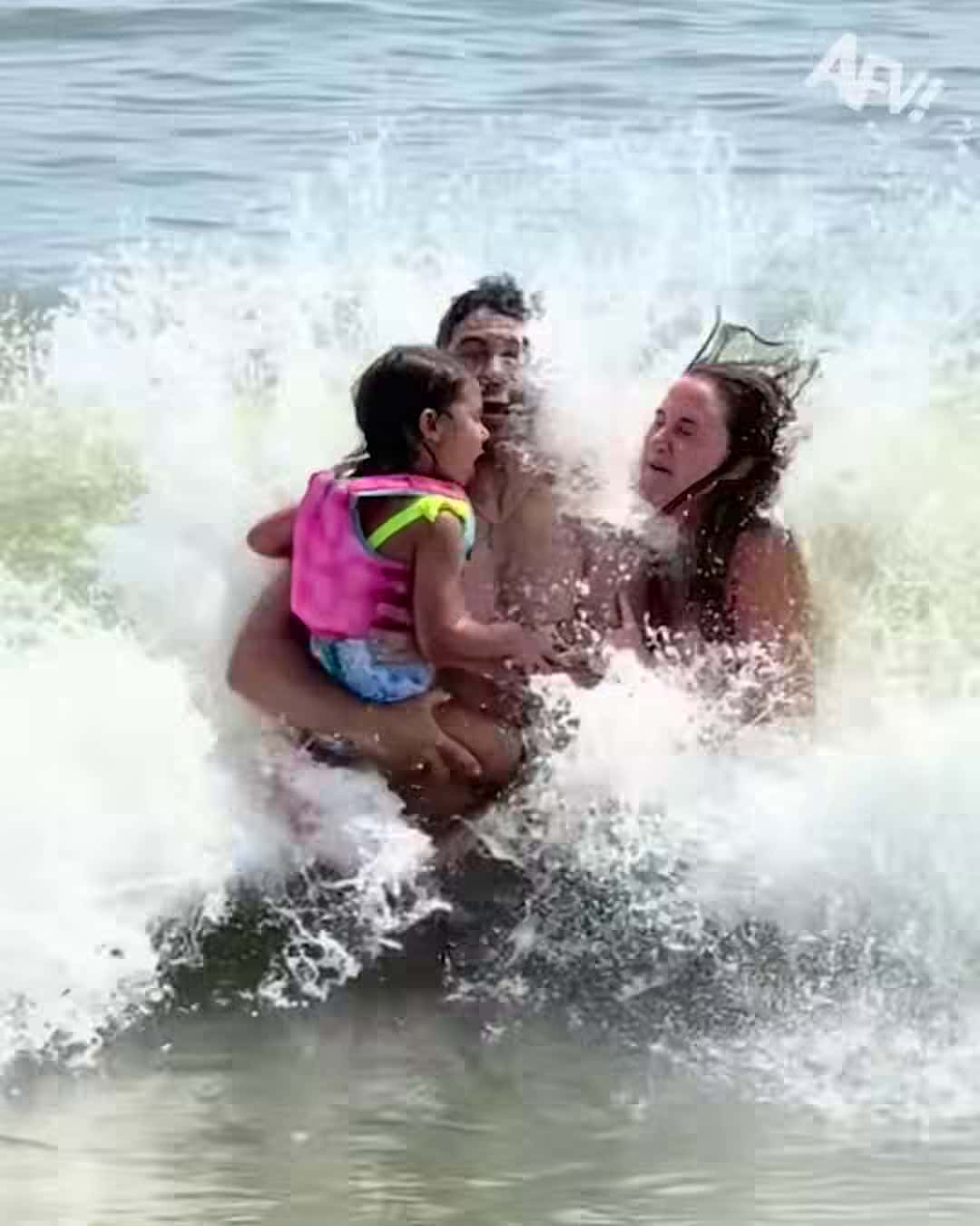 Cover for Sandcastles, Sunscreen Mishaps, and Mommy Mayhem!