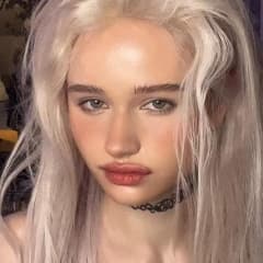 Avatar for Julia Gisella 