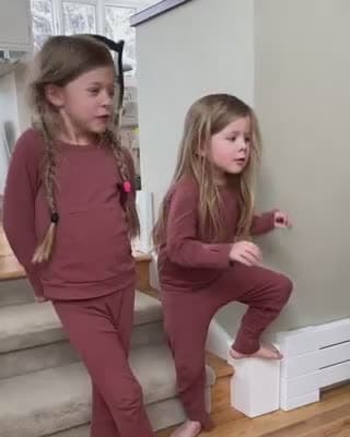 cover for Twinkle twinkle little star ! iamkenzielynne callmehutt keeping it cool! #twinkletwinkle Do you like their version