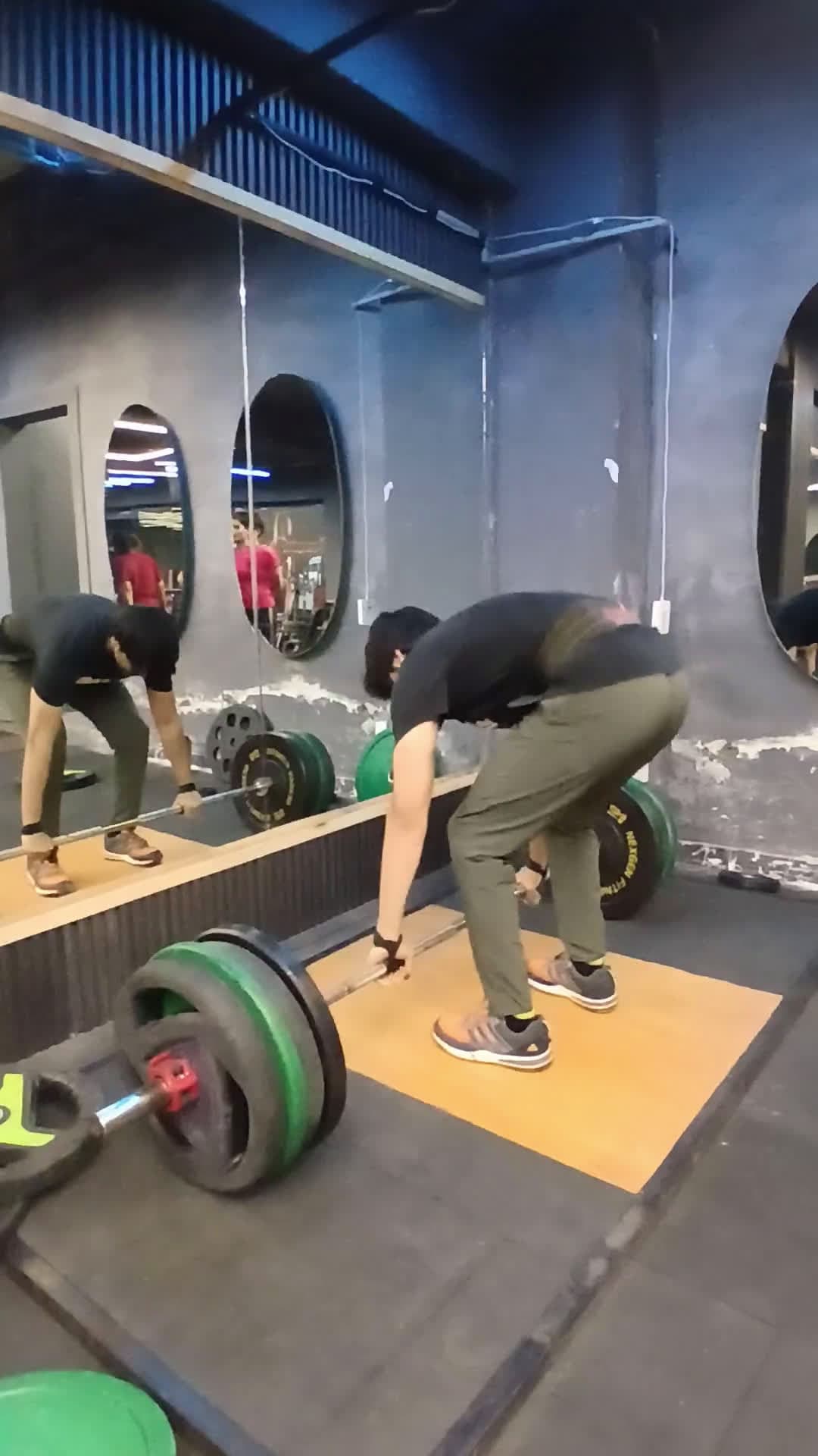 cover for Crushing my first ever 140kg deadlift! 💪 #Deadlift #FitnessJourney #Strength