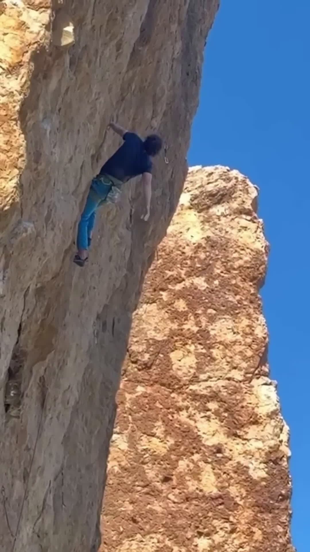 cover for Watch a huge rock break on a rock climber!