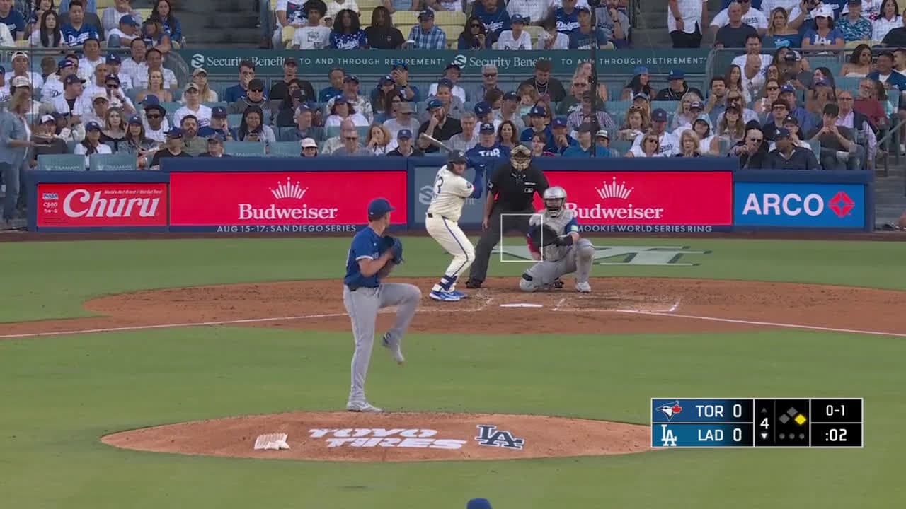 cover for Max Muncy goes the opposite field for a two-run homer to break the scoreless tie in the 4th inning 🔥⚾️ #MLB #Dodgers #Baseball #Homerun #Highlights