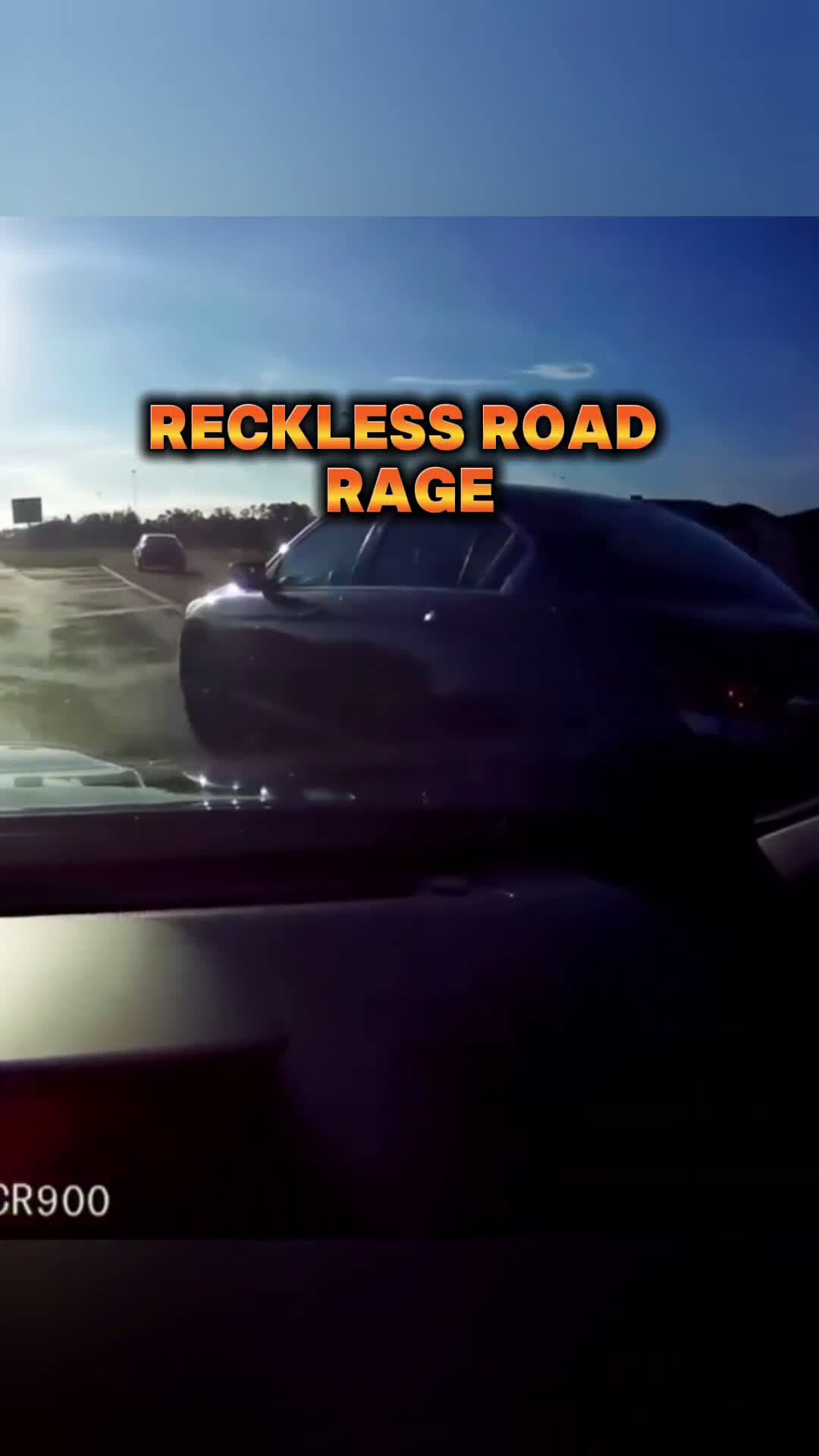 cover for Extreme Highway Road Rage Moment Caught On Camera