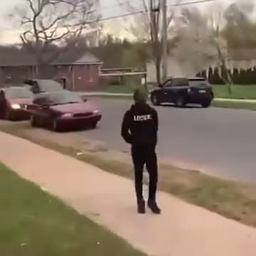 cover for 4v1 fight guy gets up like a king