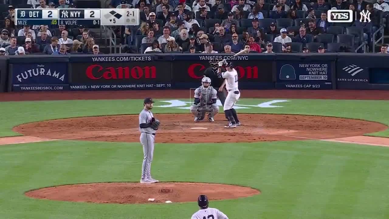 cover for Anthony Volpe’s bunt pops up at 3rd and the boos rain down 😬 #MLB #Baseball #Volpe #Bunt #GameMoment