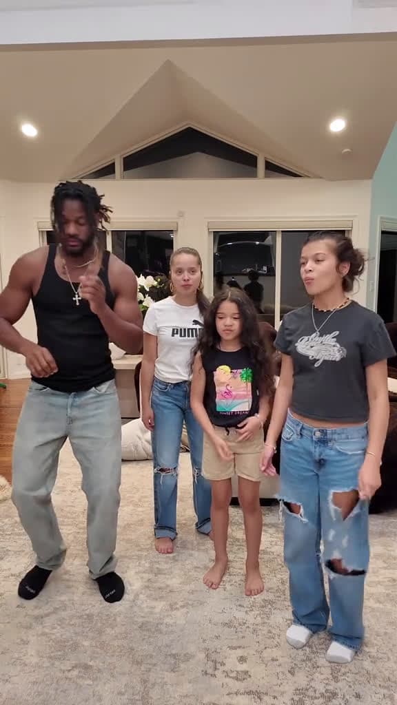 cover for They were so confused 😂 #fy #fyp #viral #trending #dance  created by SHANE & LIANA with ★ 𝚃’𝙽’𝙰 ★’s original sound