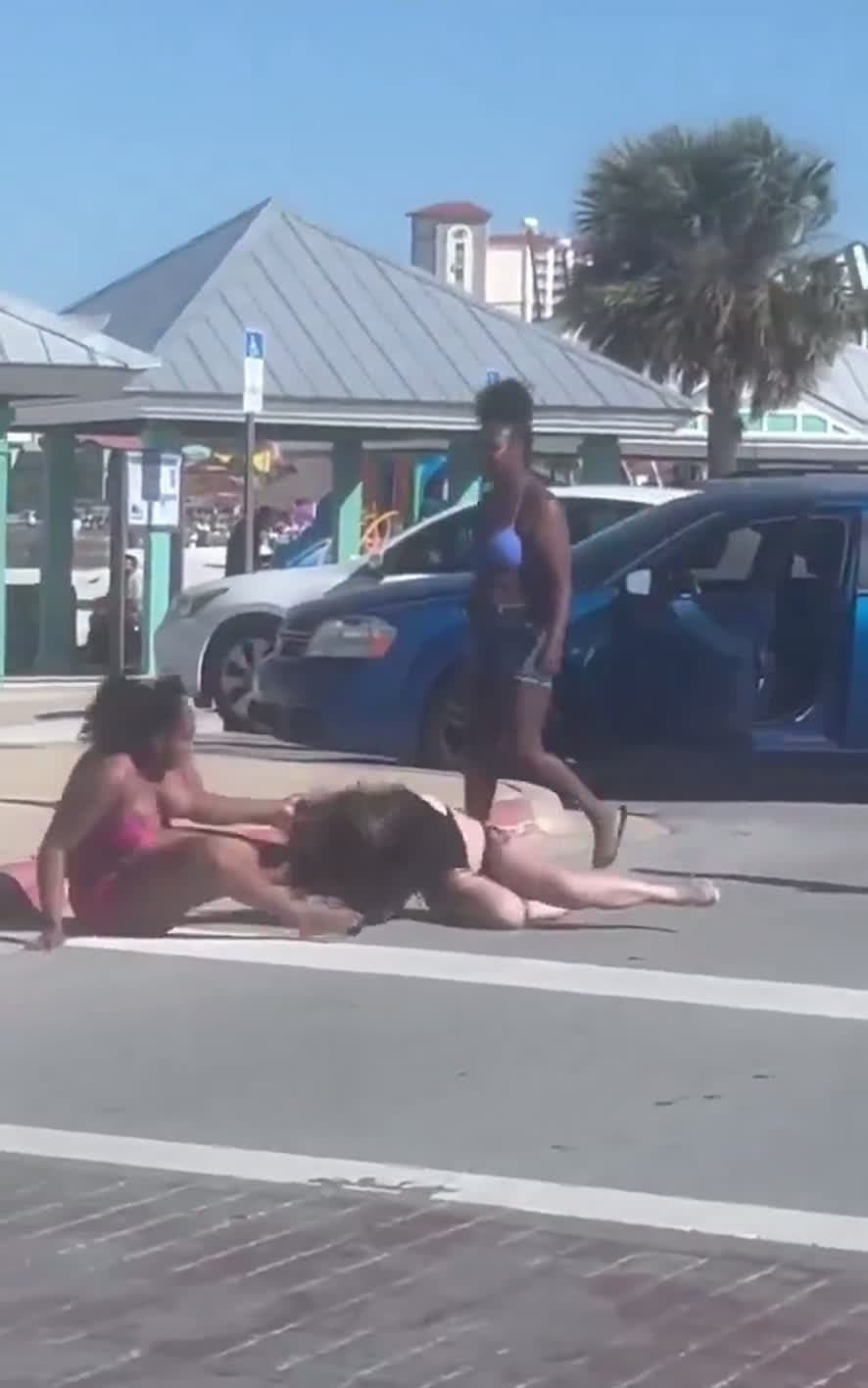 cover for Fighting over a parking spot is crazy 🫨😵‍💫 #fyp #fypシ #scoopz #ilovescoopz #trending #knockout #famous #goviral #viral