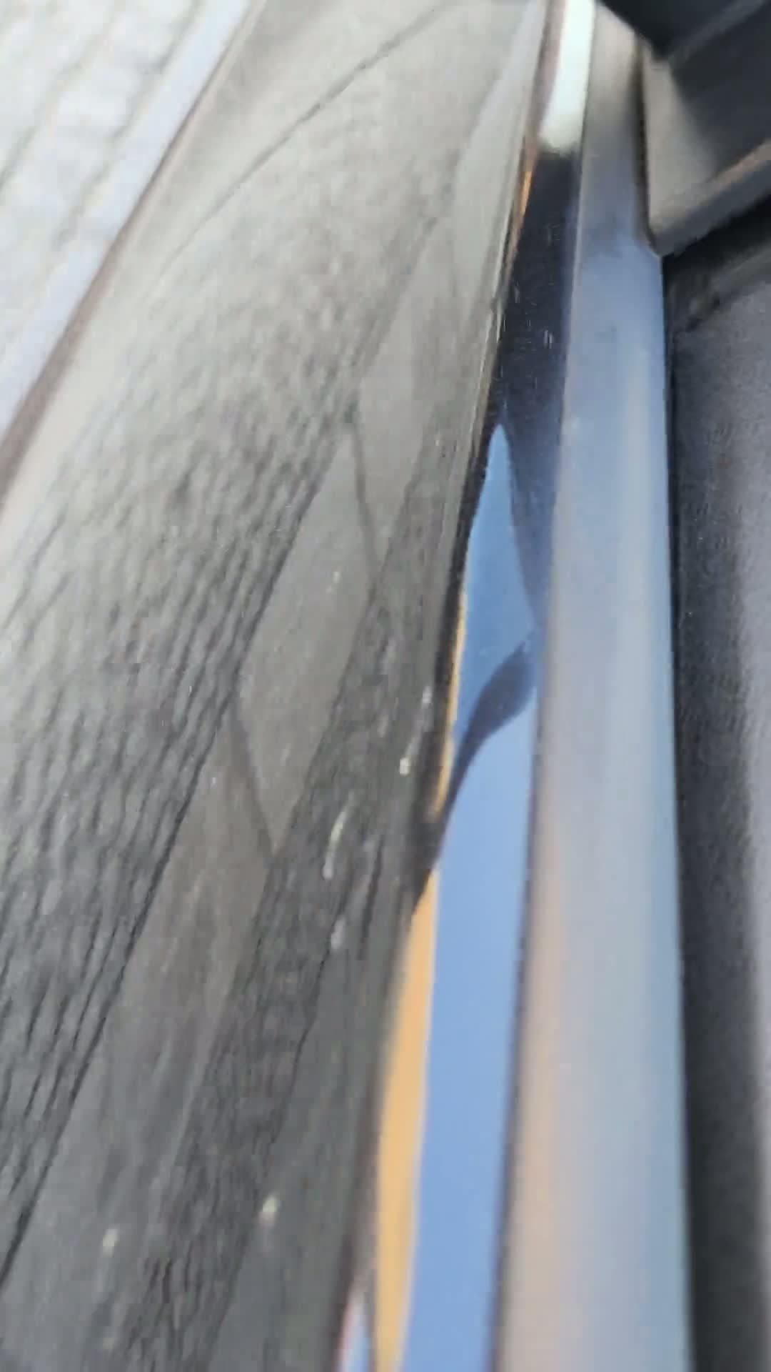 cover for Strange noise coming from the front end of my Golf V—what could it be? 🔧 #GolfV #CarTrouble #CarMaintenance