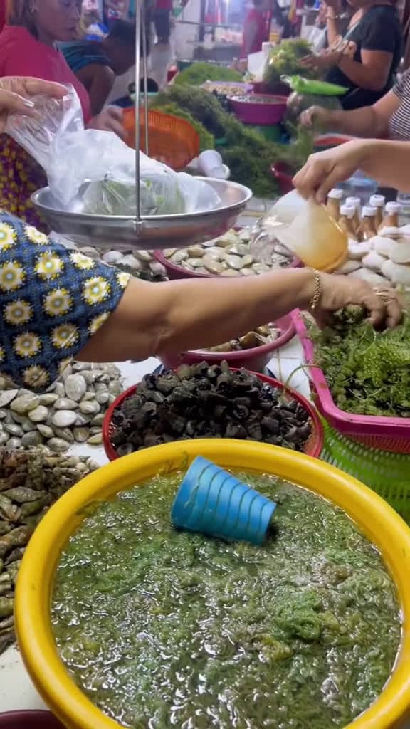 cover for Lets make lunch for my co workers WomenOfTikTok FOODIEPH amexplores foodtrip Food 97274 #america