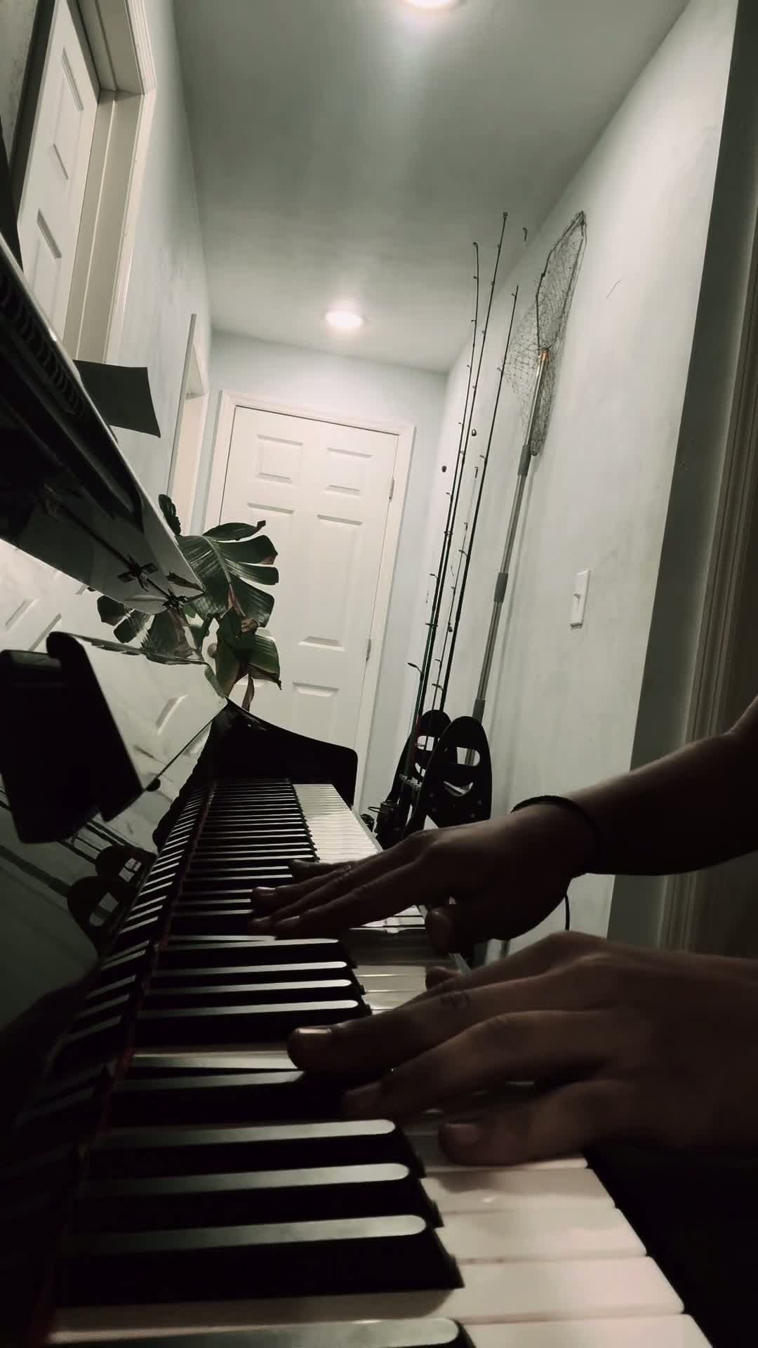 cover for Feeling the emotions of 'In the End' by Linkin Park 🎤 #LinkinPark #InTheEnd #RockLegends
