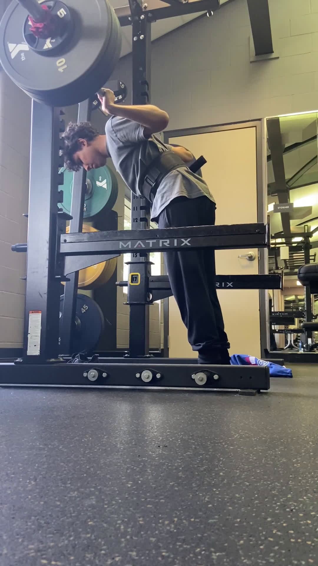 cover for Form critique: perfecting a 255x3 lift — pro tips 💪 #FormCheck #Weightlifting #StrengthTraining