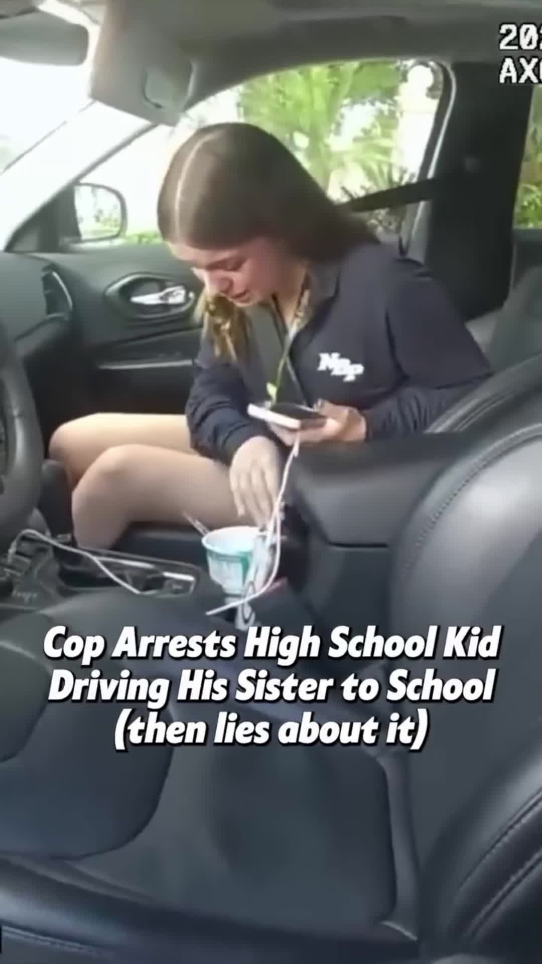 cover for one line for the Cop and the girl? 🤔 #caughtoncamera  #scoopz  #viral  #police  #cops 