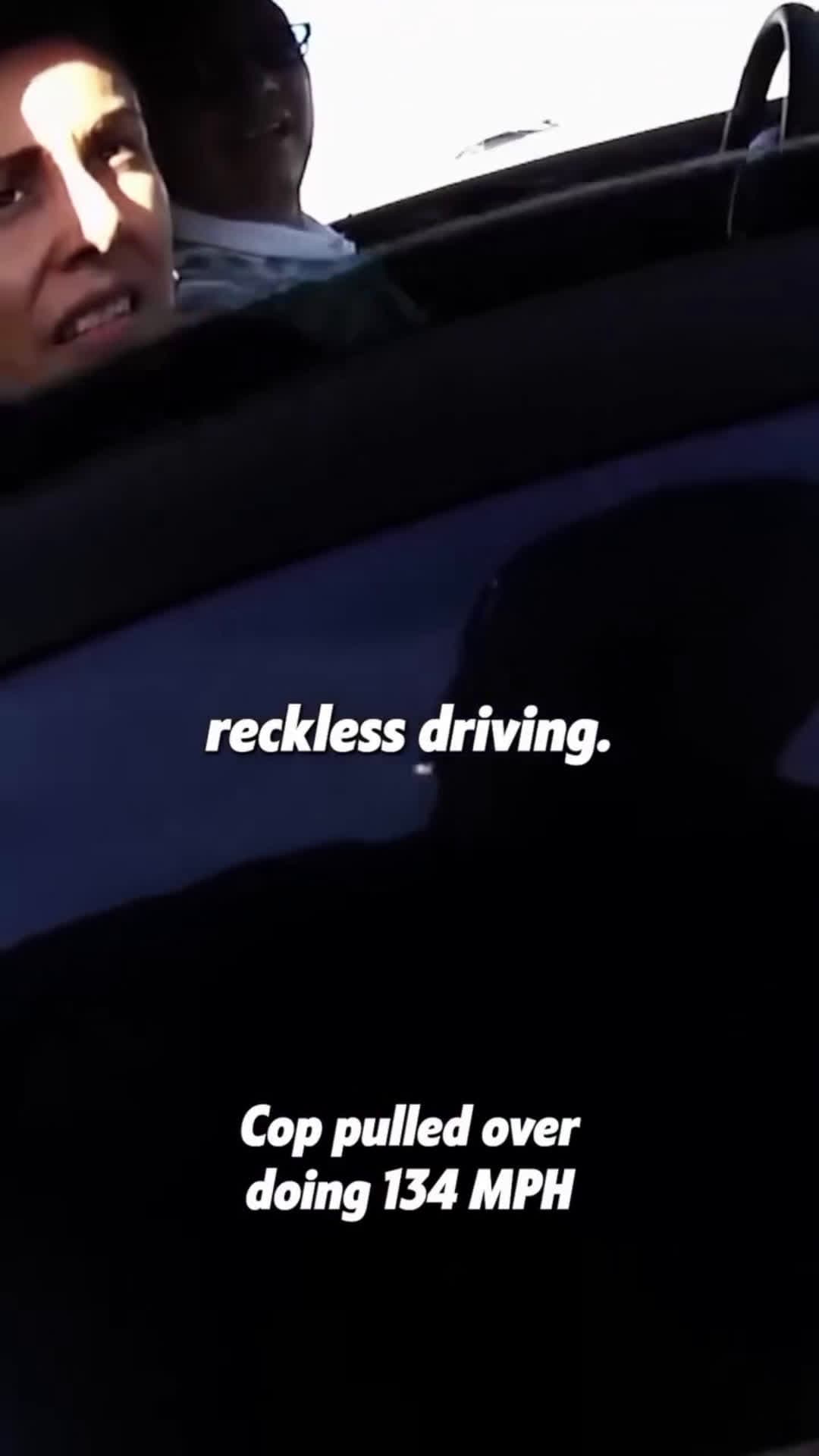 cover for off-duty Cop caught on camera for over speeding 🚨 #caughtoncamera  #scoopz  #police  #cops 