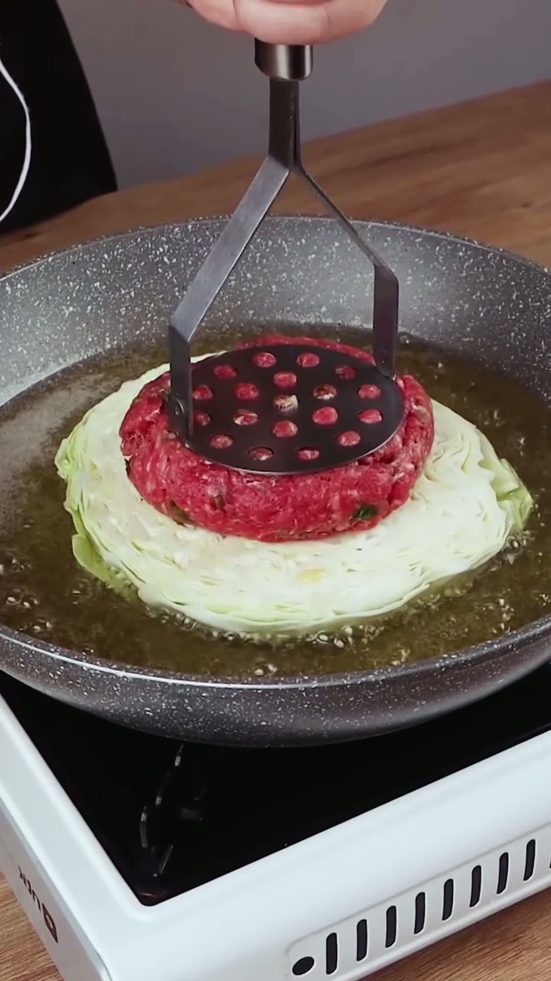 cover for Everyone is making ground beef like this, after seeing this genius idea #food #foodie #foryou #explore #reels #cooking #satisfying #asmr 