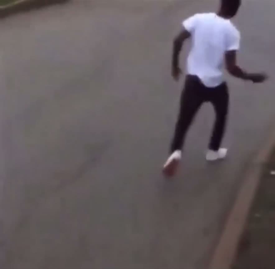 cover for abusive boyfriend gets knocked out by girlfriends brother!!!  #fightcam #fight #knockout