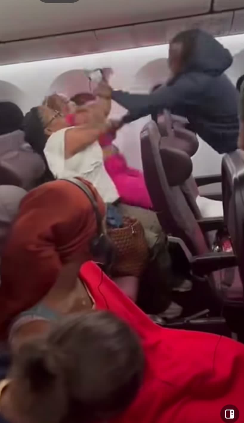cover for Fight on a flight lol  #firstvideochallenge  #firstclass  #airlines  #ghetto  #fight