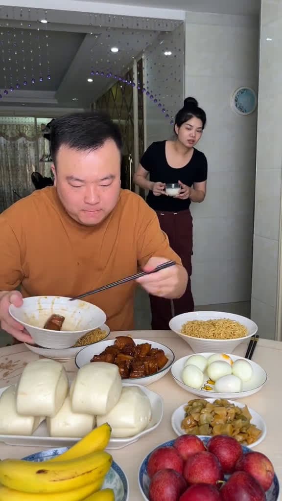 cover for foodtiktok mukbang masr food 01035 #american