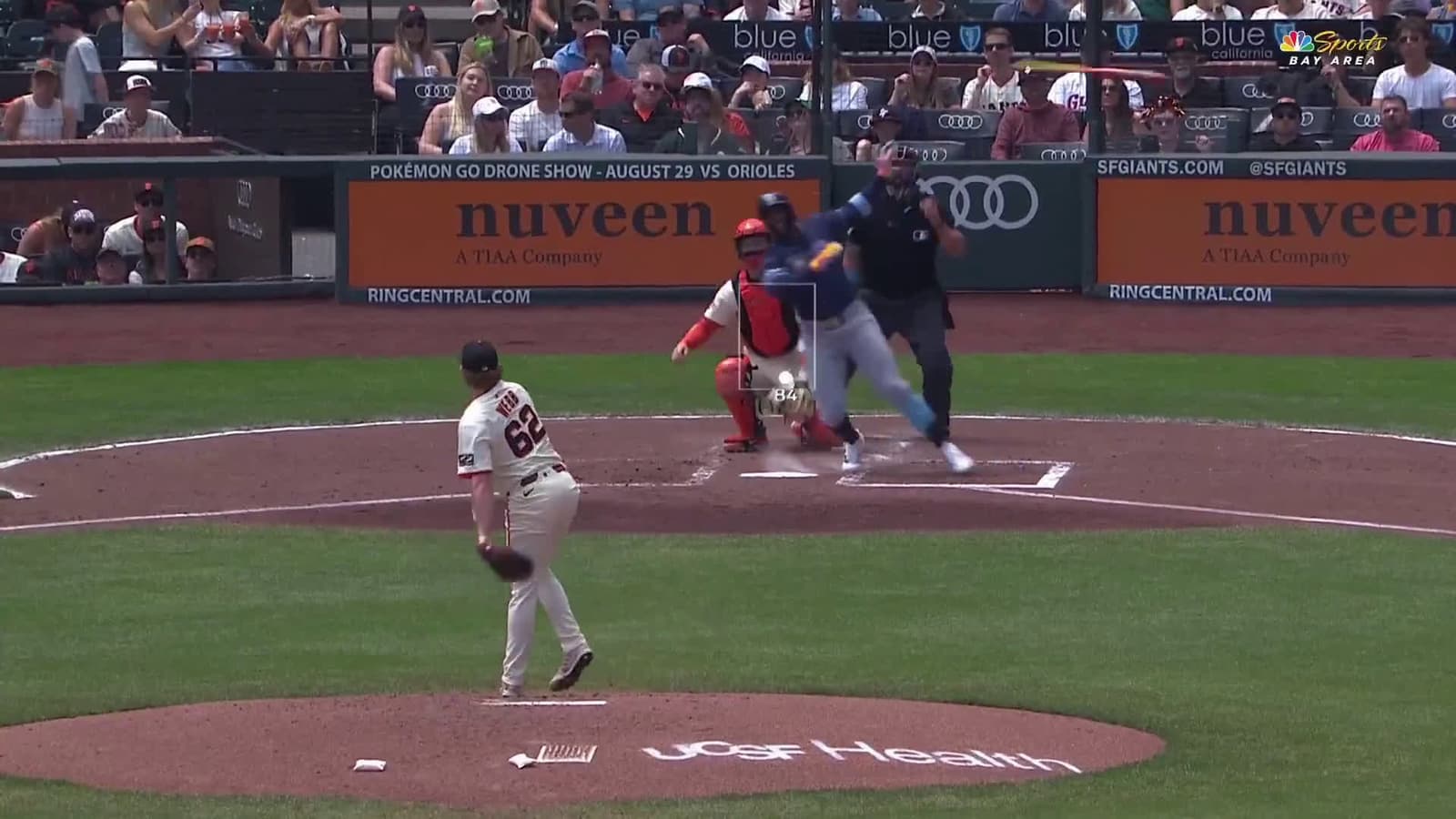 cover for Jung Hoo Lee drops a sliding catch, then somehow snags it between his knees in the 4th inning ⚾️🔥 #Baseball #MLB #JungHooLee #PlayOfTheDay