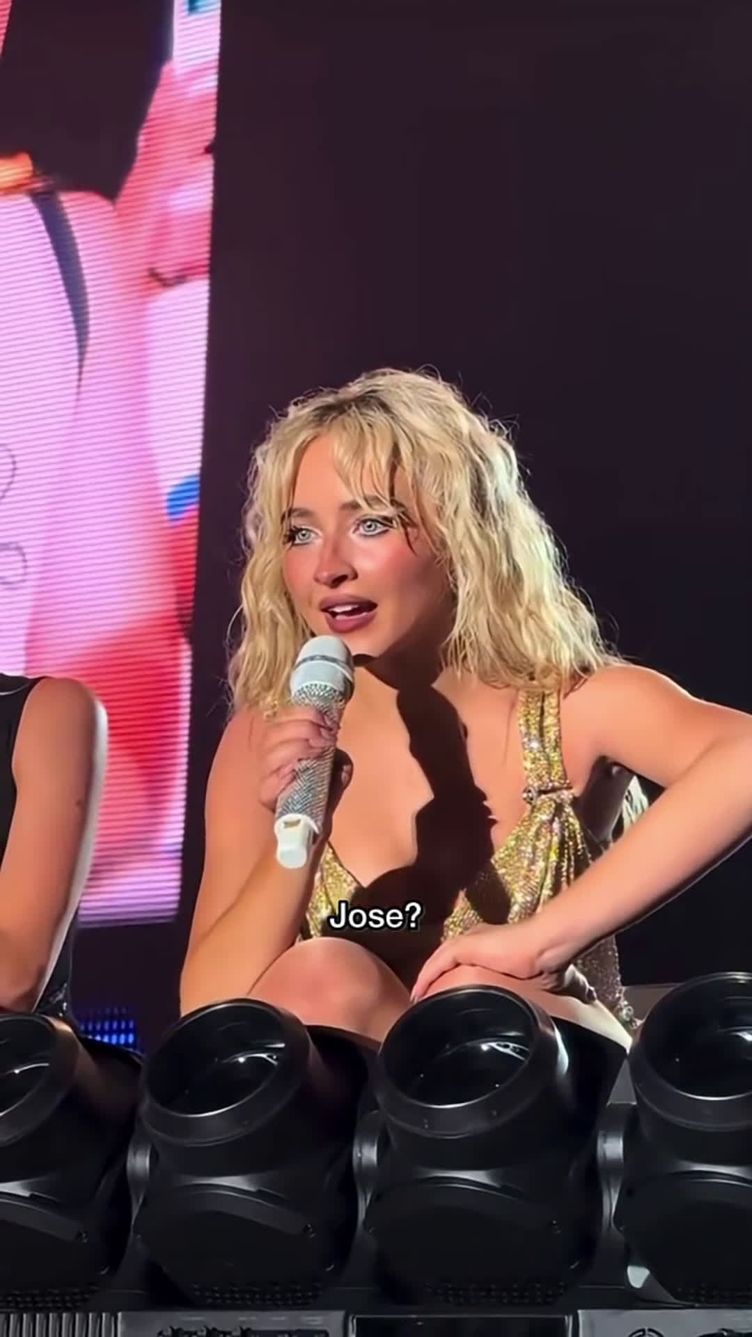 cover for no way She actually did that to him 🤯see what she did on stage to the guy