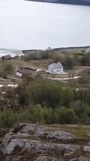 cover for Massive landslide engulfs homes, sends land crashing into the sea in Norway 🌊🏠 #Landslide #Norway #NaturalDisaster