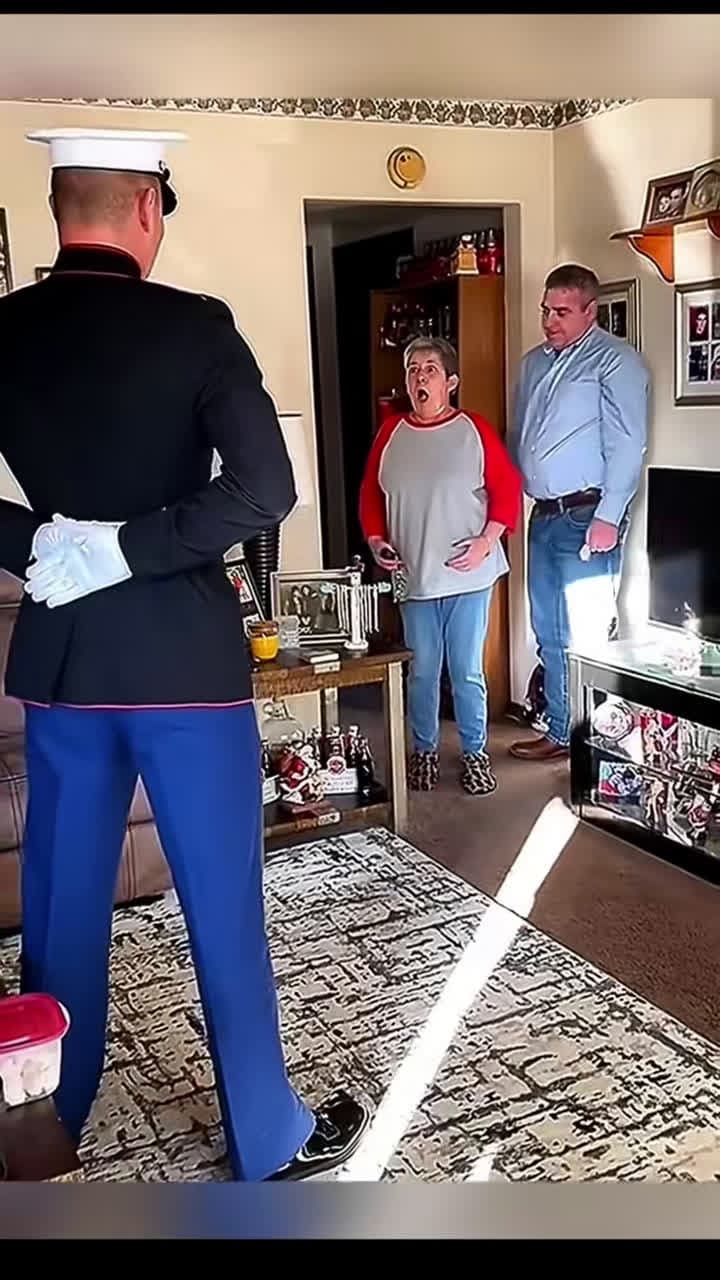 cover for A hero’s journey ends with an unforgettable homecoming 🇺🇸 #VeteranHomecoming #ThankYouForYourService #MilitaryFamily