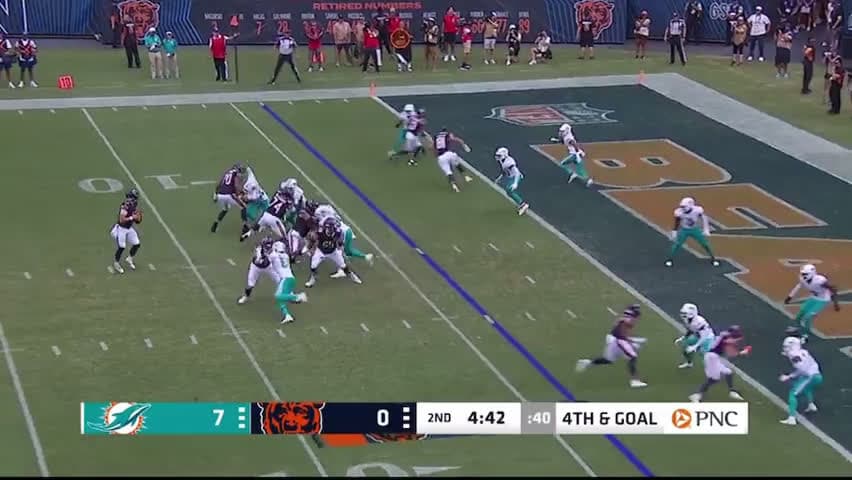 cover for Chicago Bears pull off a dramatic 4th-down goal-line TD as Tyson Bagent finds Maurice Alexander in double coverage for a toe-tap TD 🏈 #ChicagoBears #NFLHighlights #4thDownTD #ToeTapTD