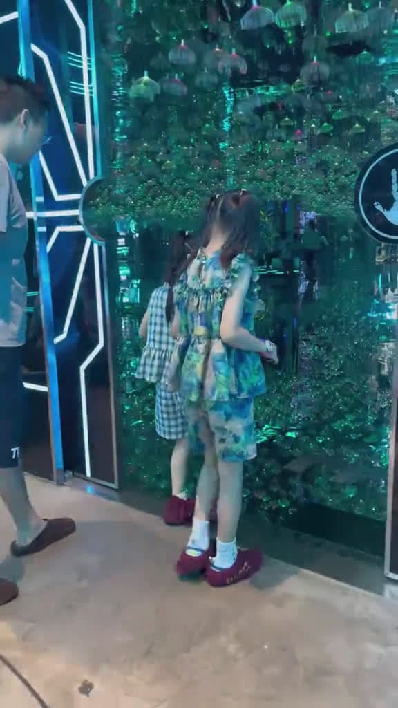 cover for How taking your kids to the museum of illusions feels like🤣🤣