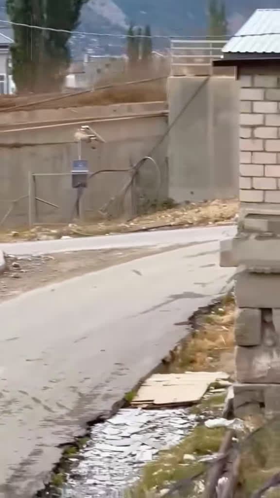 cover for Unbelievable flash floods unfold in seconds—nature's power on full display 🌊💥 #flashflooding #flood #weather #oddlysatisfying