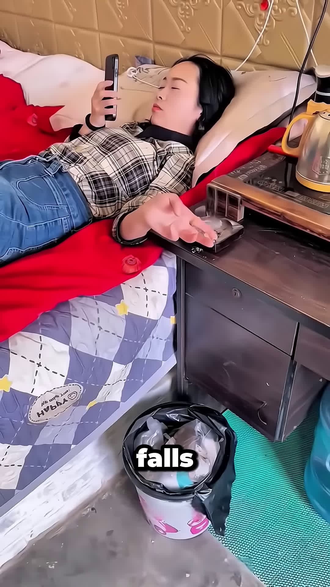 cover for Dog Saves The Day When Fire Starts In The Trash Can