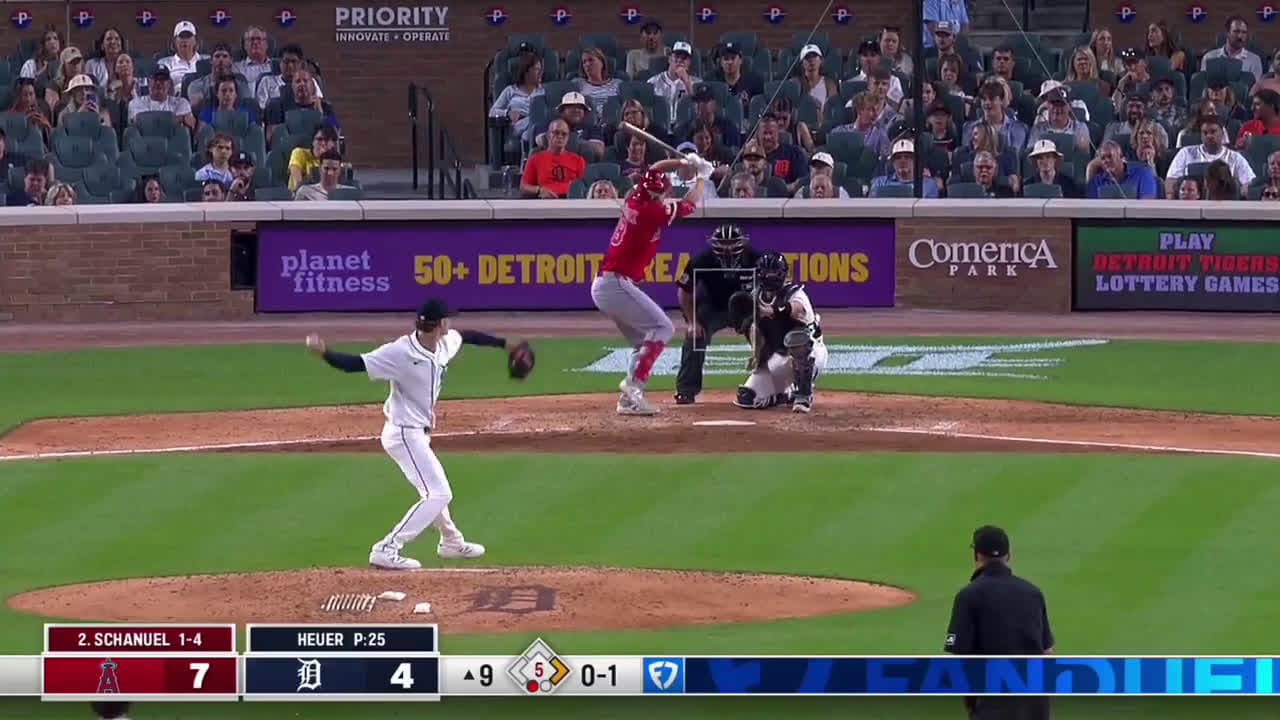 cover for Zach Neto takes an unorthodox route to second base—watch the baserunning magic unfold! ⚡️ #Baseball #ZachNeto #MLB #Baserunning #Highlight