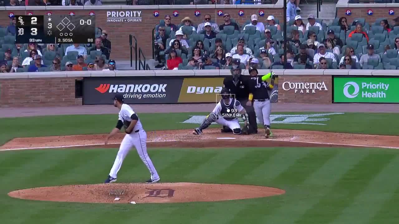 cover for Lenyn Sosa crushes a 451-foot bomb to tie the game! 💥⚾ #MLB #HomeRun #LenynSosa #BaseballHighlights